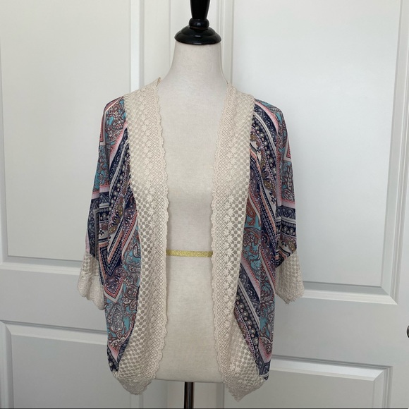 Eyeshadow Tops - Lace & Paisley Cover Up Tunic